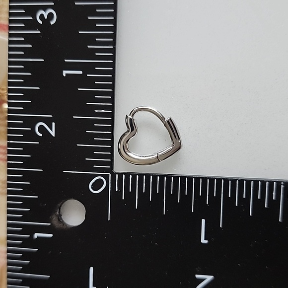 Silver Heart Clasp Hoop Minimalist Earrings  Petite - Picture 2 of 3